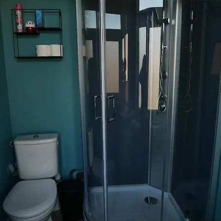 Fischbach לינה וארוחת בוקר שימיי